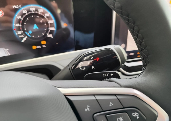 Volkswagen Passat cena 184490 przebieg: 10, rok produkcji 2024 z Będzin małe 704